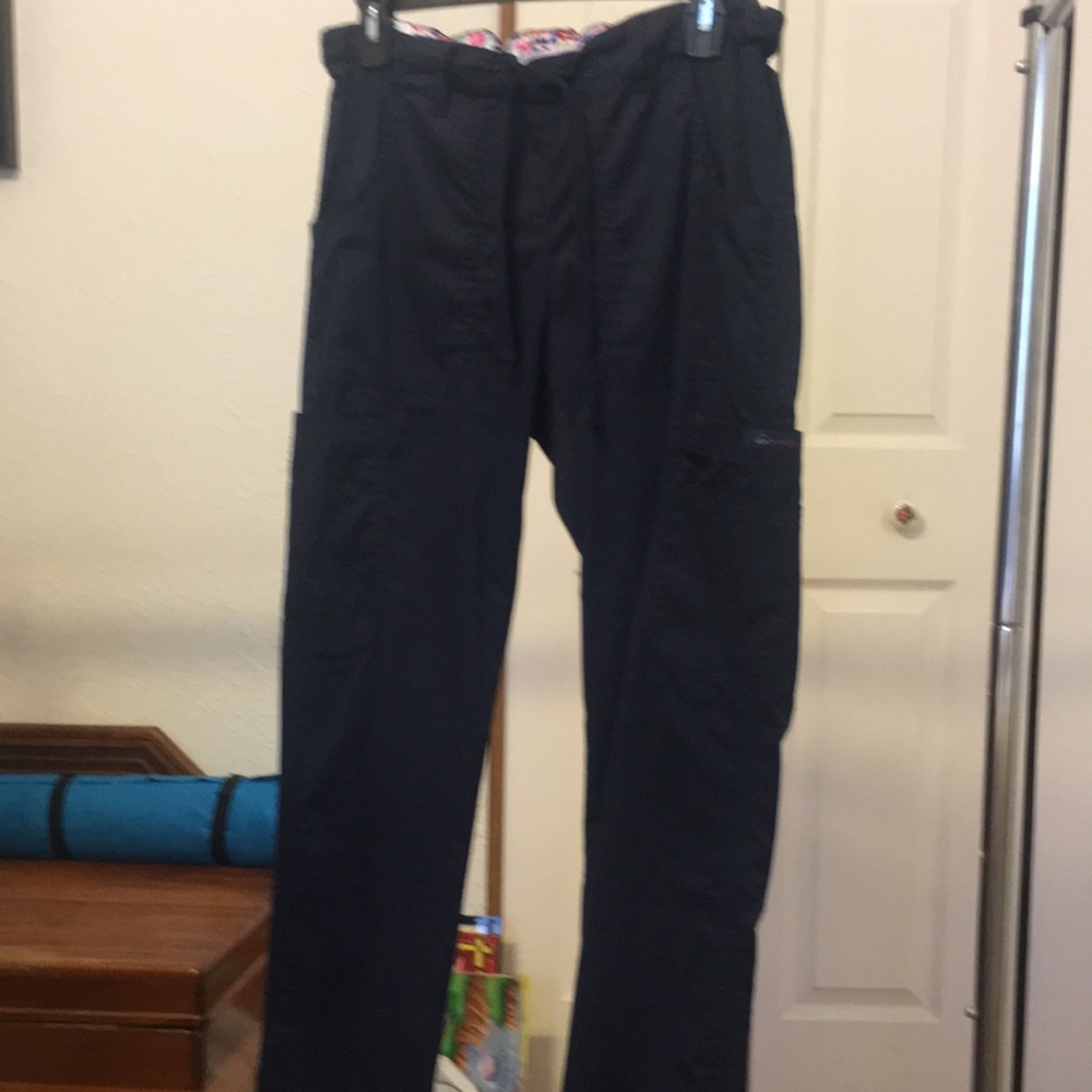 Scrub pants